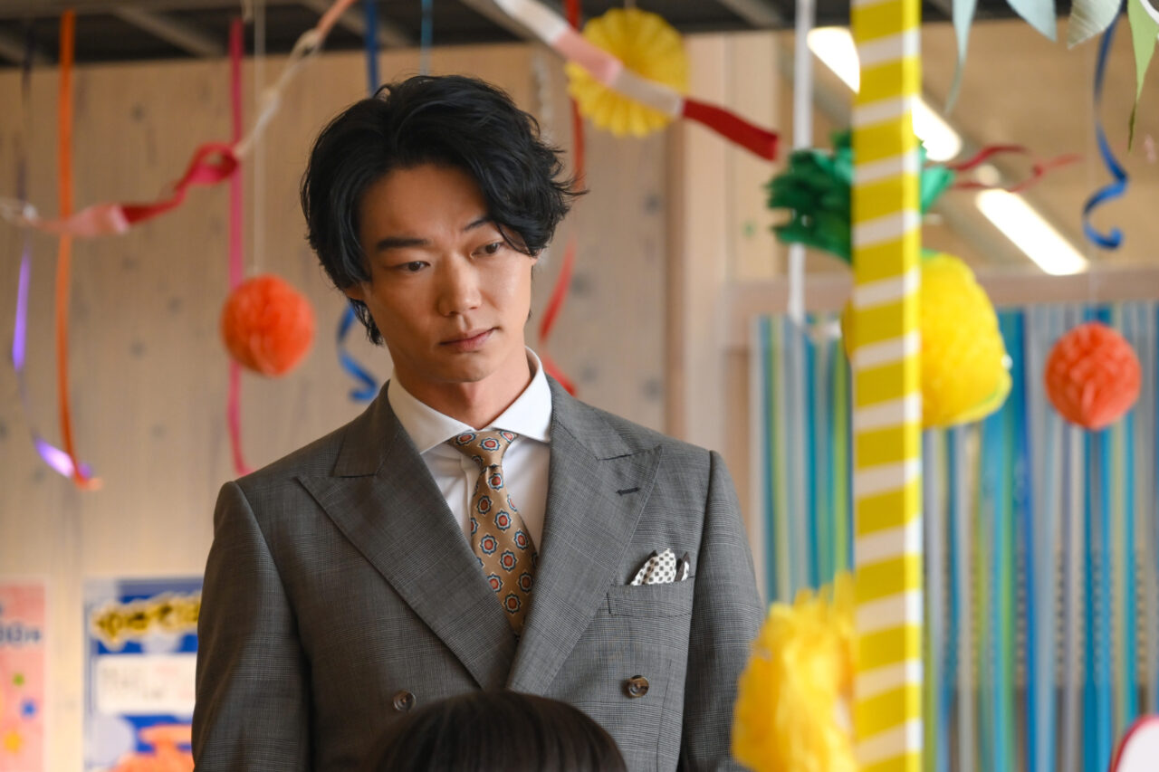 RAINBOWLABの競合・三ツ橋食品社長の本橋慎吾（笠松将）はいろはの実の父親だった©TBS