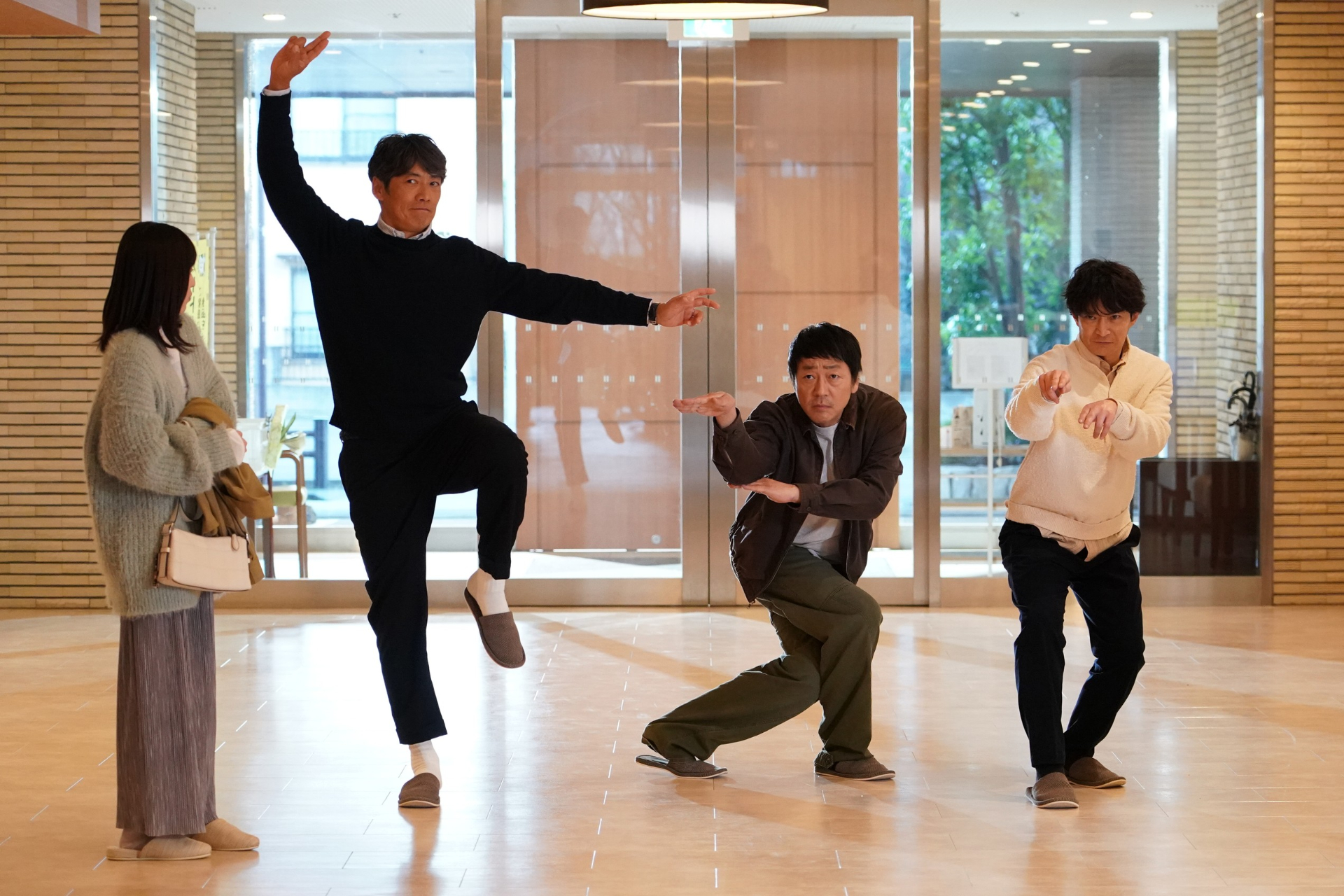 おじさんになっても中二病全開のユン、チェン、キンポー©フジテレビ