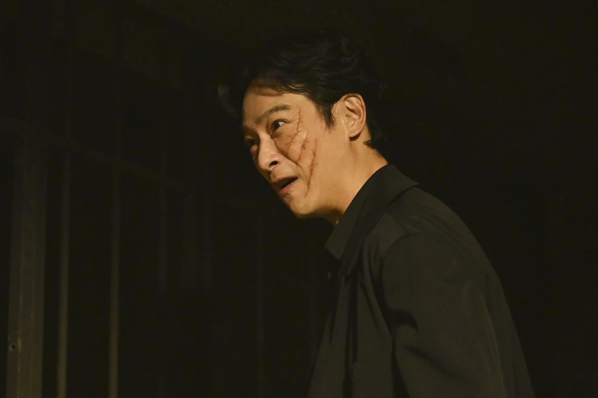 本作で堺雅人が演じるのは乃木、別人格の「F」に続いて3役目©TBS